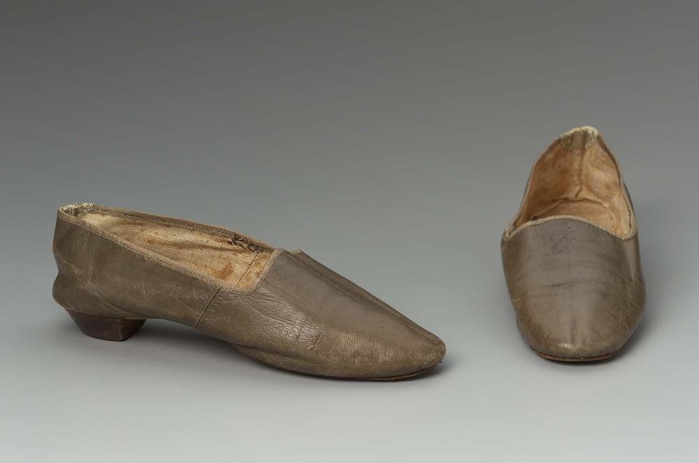 Pair of Quaker shoes – Works – Museum of Fine Arts, Boston